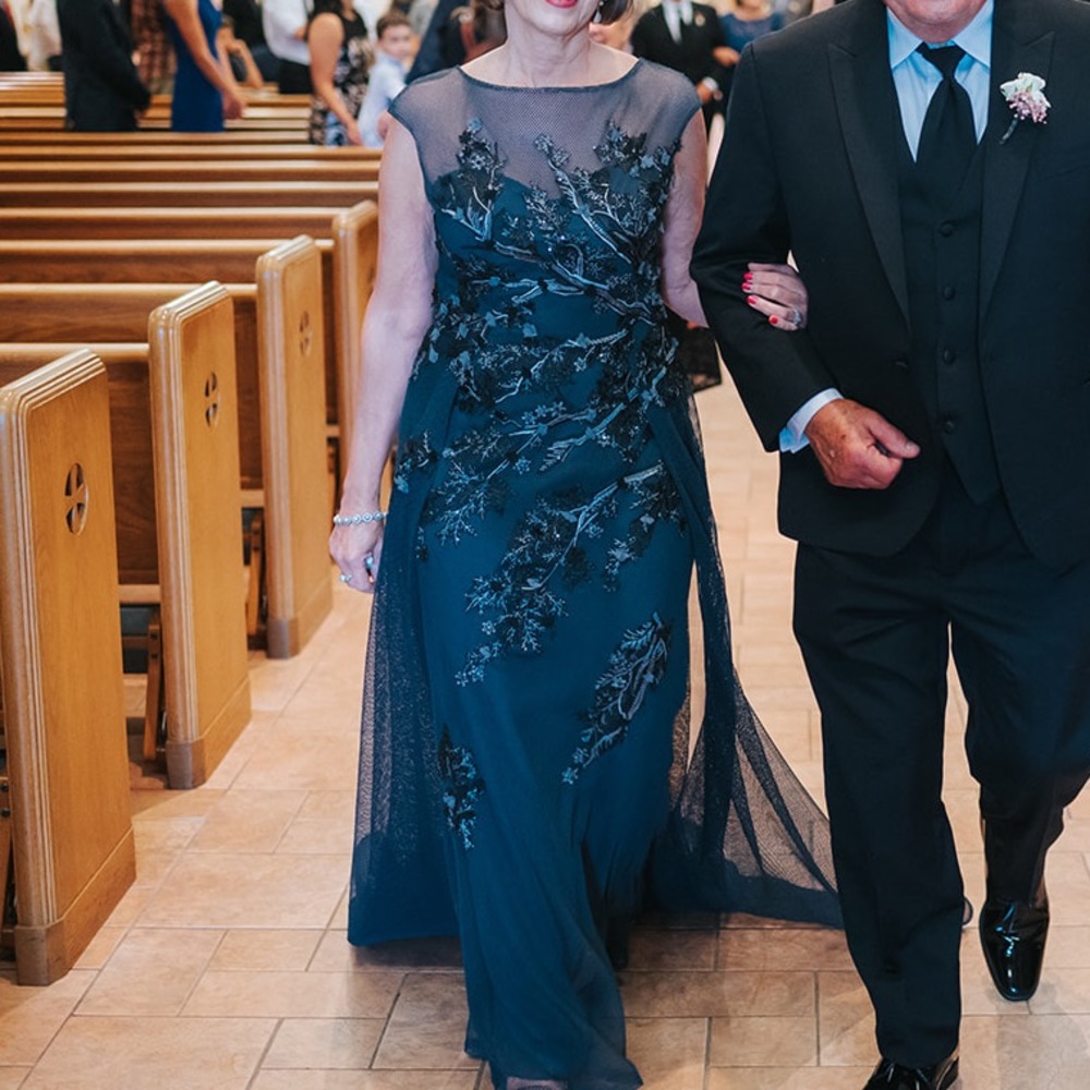 Mother of Bride Dress train high quality flattering beautiful detail couture